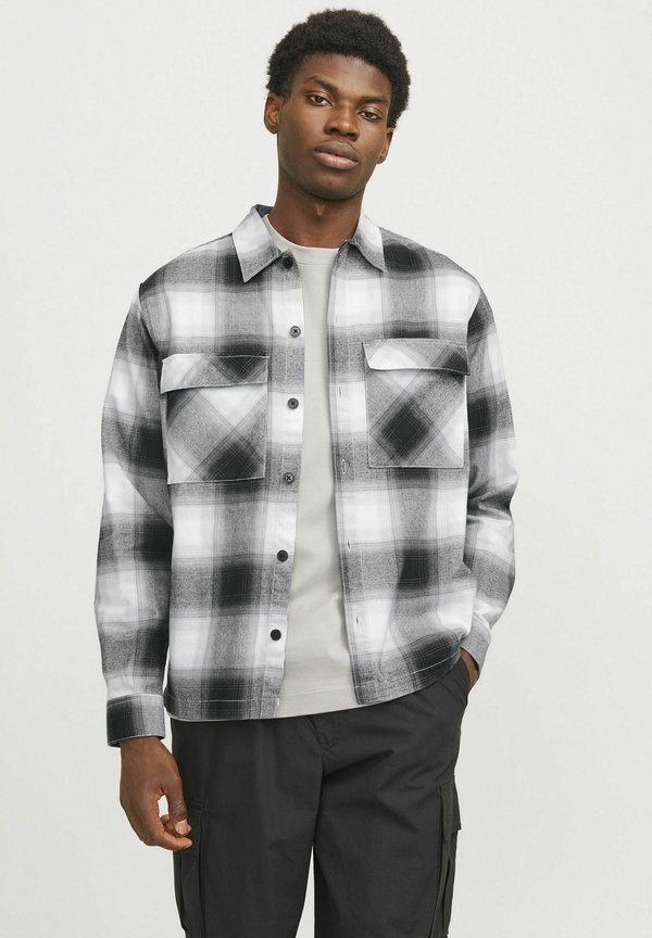 LOCKER GESCHNITTEN  - Leichte Jacke