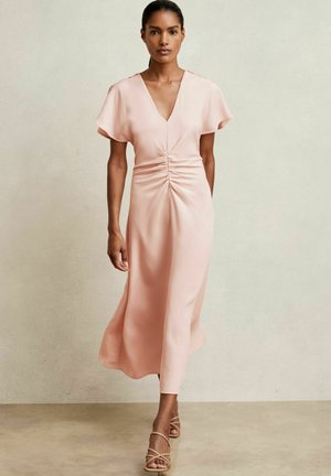 REGULAR FIT - ROWE RUCHED-FRONT - Vestito lungo - pale pink