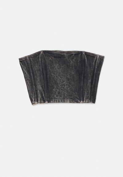 Bustier en denim noir au design structuré, avec des coutures verticales et une forme ajustée et courte. Surface texturée avec un léger dégradé.