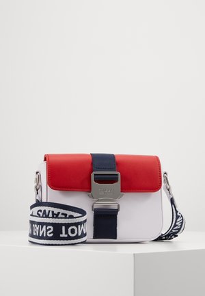Tommy Jeans Skuldertasker - white