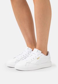 Puma LAJLA - Tenisice - white