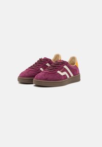 GANT CUZIMA - Sneaker low - plum red