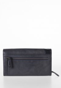 Marine leren portemonnee met een ritsvak, zachte textuur, rechte vorm en topgestikte randen.