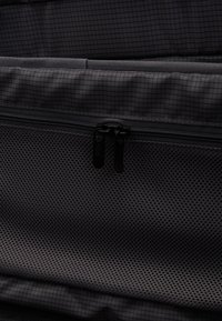 The North Face BASE CAMP ROLLING THUNDER 36 UNISEX - Trolley - black/white