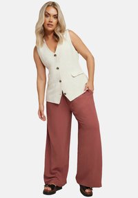Yours Clothing WIDE LEG - Housut - burnt orange