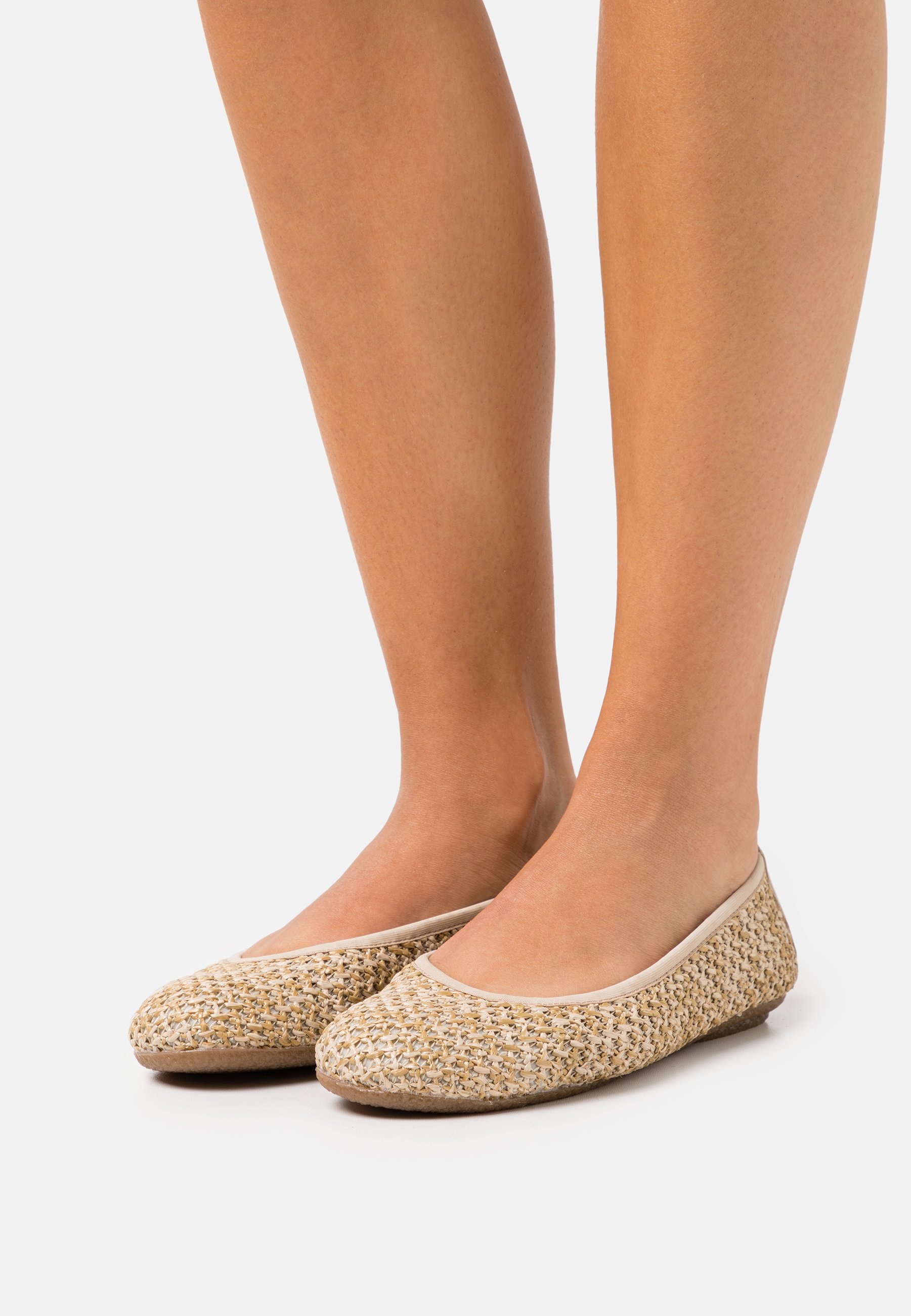 rieker ballerina taupe