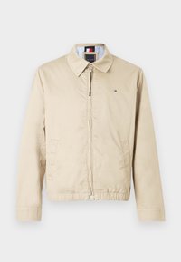Valitud, surplus khaki