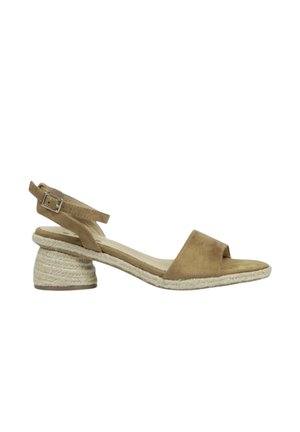 Sandalia abierta de ante color tostado con hebilla en la correa del tobillo y tacón bajo de bloque trenzado de yute.