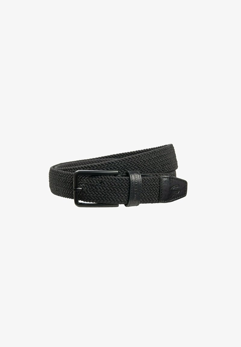 Schwarzer gewebter Gürtel mit strukturiertem Finish, ausgestattet mit einer Metallschnalle und einem Lederakzent mit eingeprägt Logo-Detail.