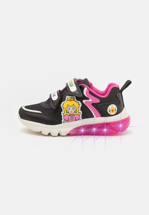 NINTENDO CIBERDRON GIRL LIGHT UP - Sneaker low - black/fuchsia