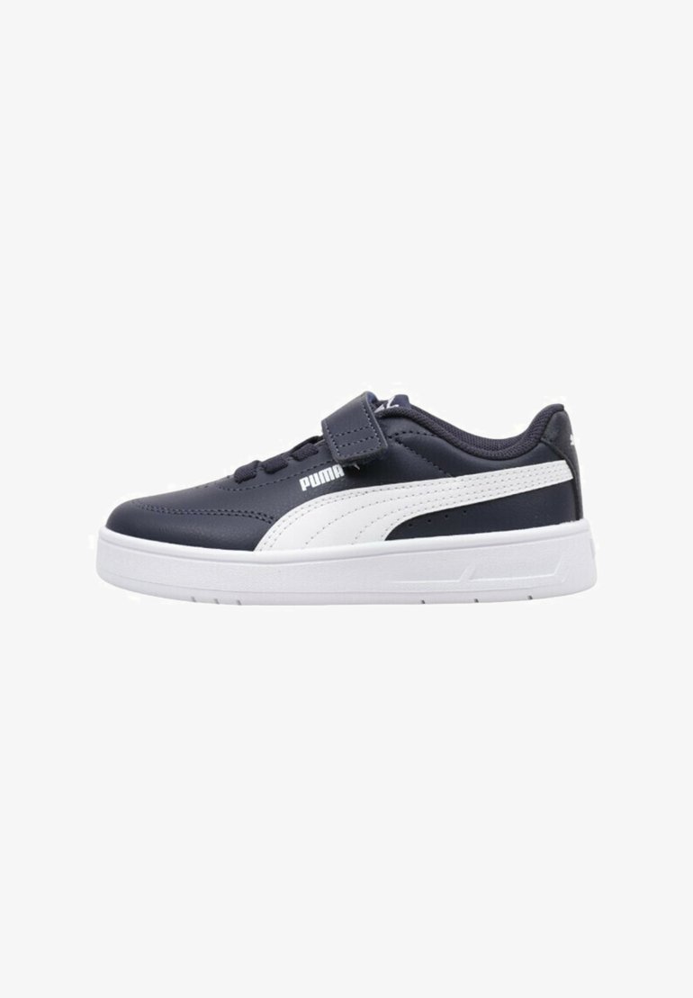 Sneakers blu navy con accenti bianchi, realizzati in materiale sintetico. Presentano una fascia in velcro e una suola in gomma a profilo basso.