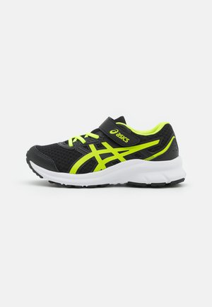 JOLT 3 UNISEX - Neutrální běžecké boty - black/hazard green