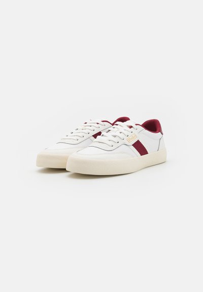 Polo Ralph Lauren COURT STRIPED - Tenisice - white/red carpet