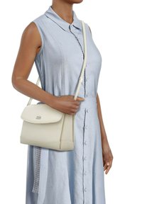 Picard REALLY 24 CM - Umhängetasche - cream