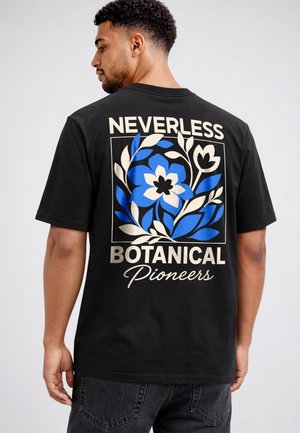 Neverless, HERREN T-SHIRT - BOTANICAL PIONEERS - OVERSIZED RELAXED FIT - T-Shirt print - schwarz