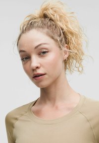 lululemon SWIFTLY TECH LONG SLEEVE RACE 2.0 - Longsleeve - sheer oak sheer oak