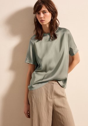 Bluse - sage green