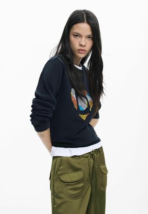 WITH LOGO BEADS - Sportinis megztinis - grey