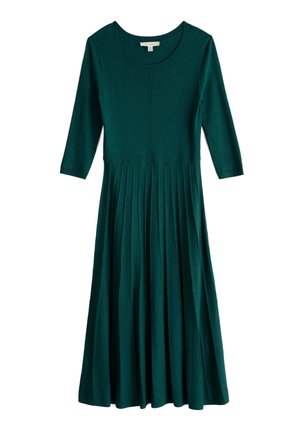 Seasalt Cornwall FOLK SONG petrol