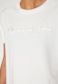 Champion ICONS CREWNECK WITH LARGE TONAL LOGO - Základné tričko - white
