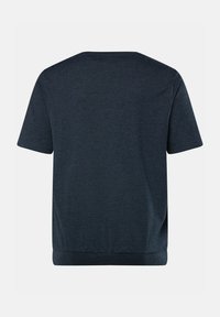 T-shirt a maniche corte blu navy con scollatura rotonda, realizzato in tessuto morbido, presenta una vestibilità comoda e un orlo bandato sul fondo.