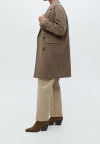 PULL&BEAR Cappotto classico - brown