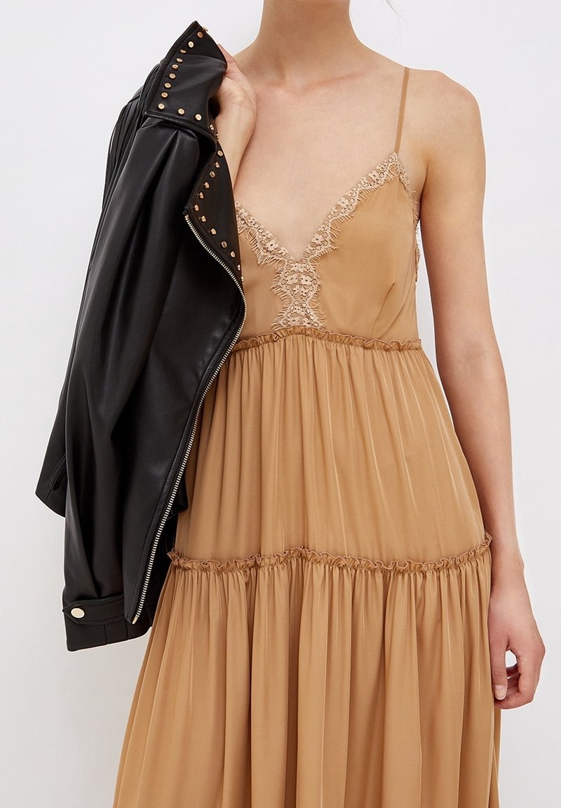 Liu Jo Jeans Robe longue beige (Seconde main) ZALANDO