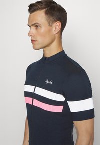Rapha MENS BREVET - Cyklistické tričko - dark navy/high-vis pink/white