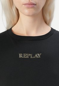 Replay Majica kratkih rukava s printom - black
