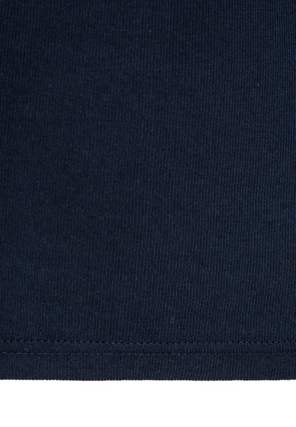 Undershirt - neptun3