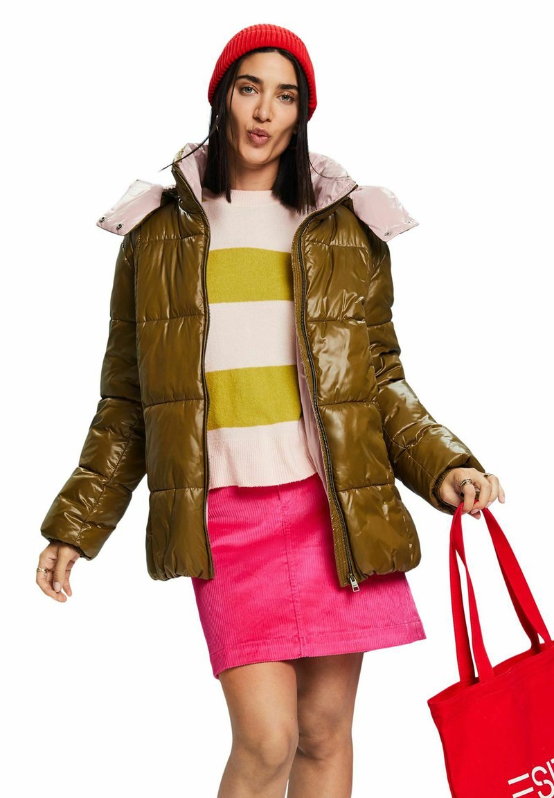 ESPRIT Giacca Bomber Donna: Lo Stile California Con Un Tocco Unico - 4