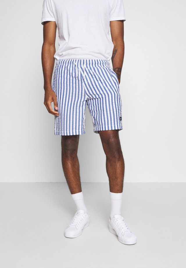 CHILLIN - Shorts - blue