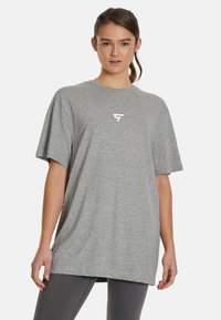SQUATPROOF ICON MID PUMP COVER - Navadna majica - light grey