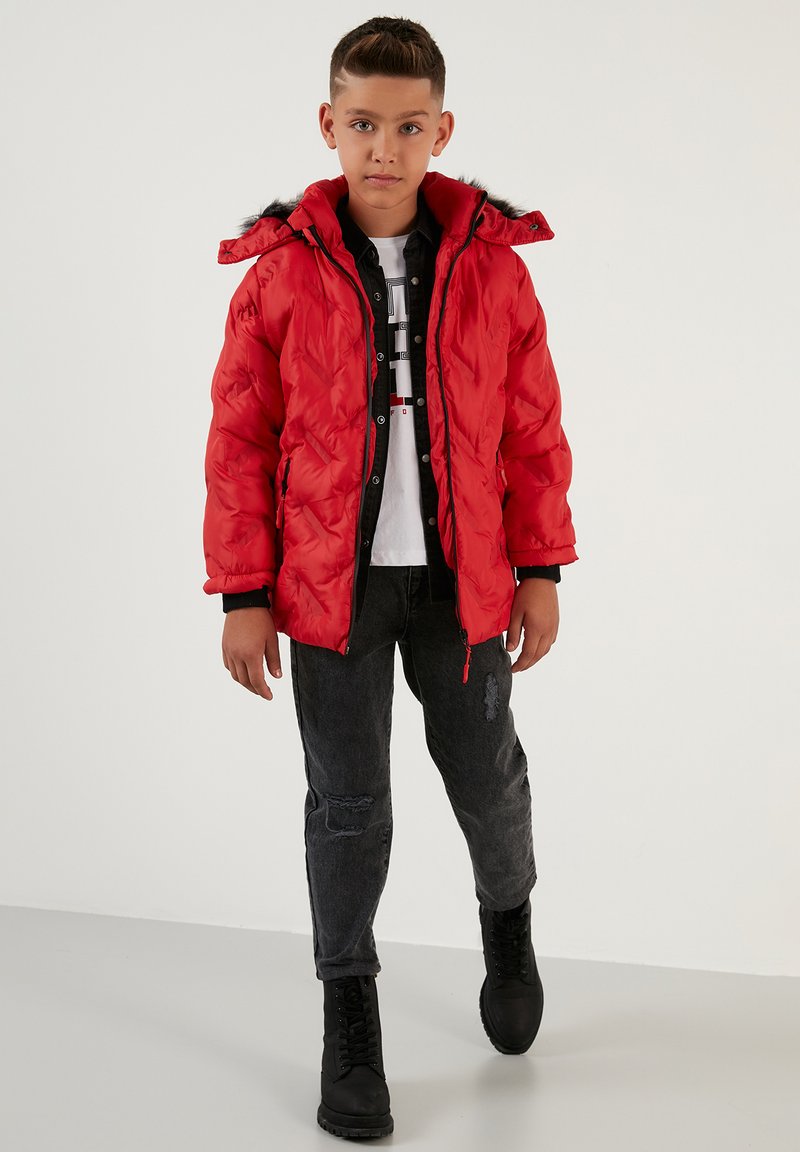 LELA REGULAR FIT - Zimska jakna - red