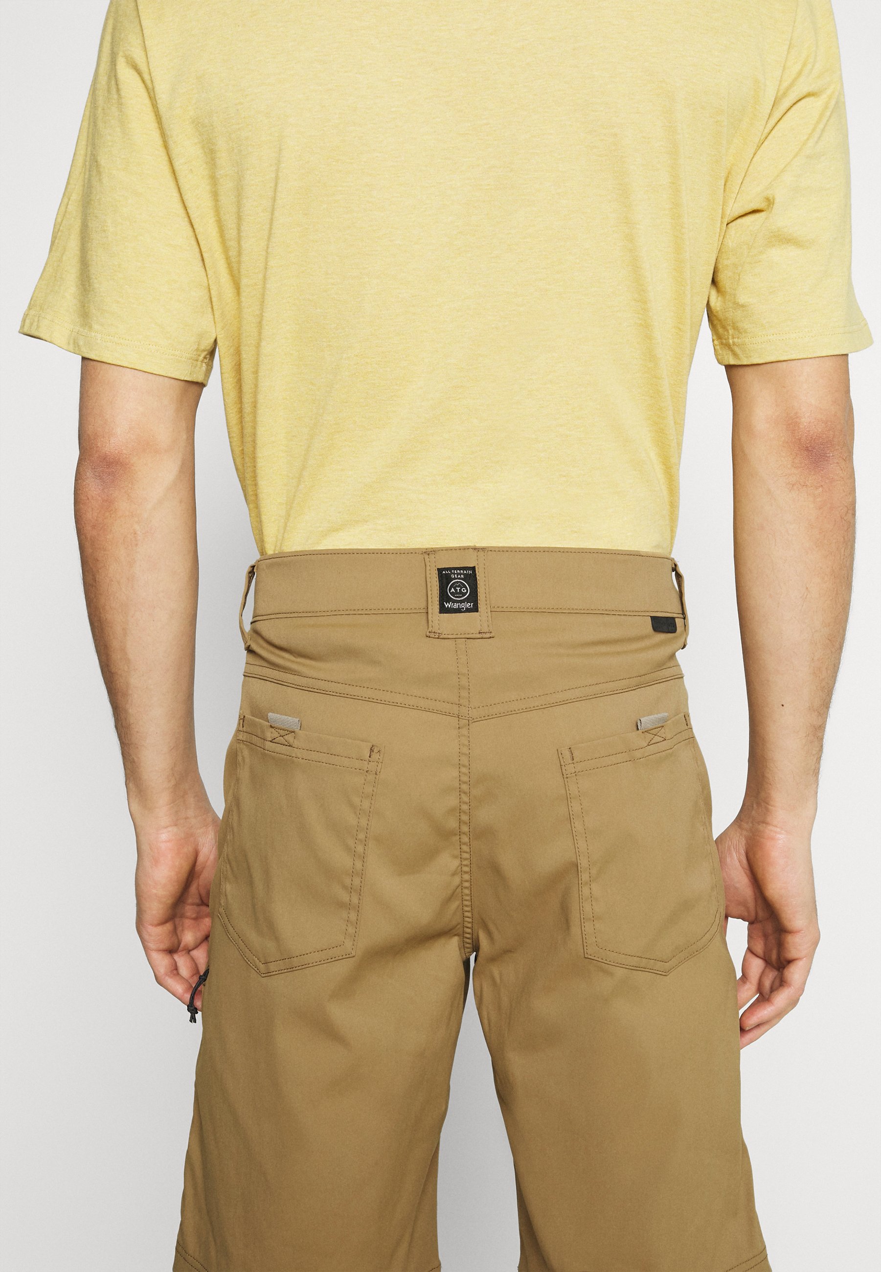 Wrangler ALL TERRAIN GEAR BELTED 