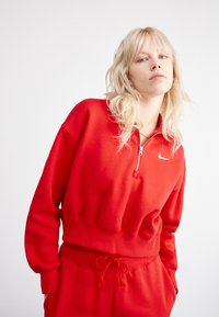 Nike Sportswear - W NSW PHOENIX FLC QZ CROP - Sweatshirt - university red Thumbnail Image 1