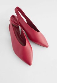 Next Escarpins - red