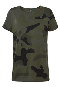 Olivově zelené tričko s krátkým rukávem s černým maskáčovým vzorem. Kulatý výstřih a měkká, texturovaná bavlněná tkanina.