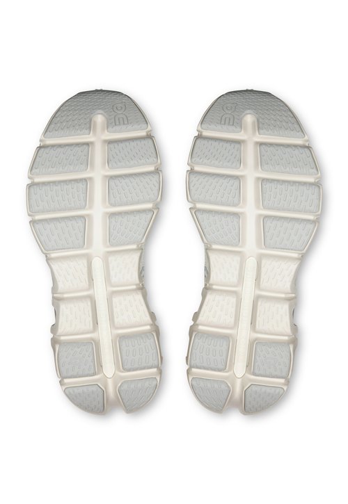 On CLOUD X TEMPO - Trainers - ivory ice — photo 4