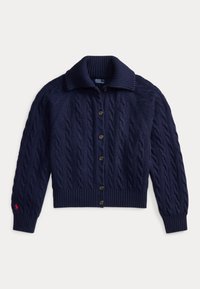 Δεν επιλέχθηκε, hunter navy