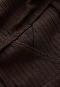 Next MATERNITY NURSING LONG SLEEVE  - Strickkleid - chocolate brown