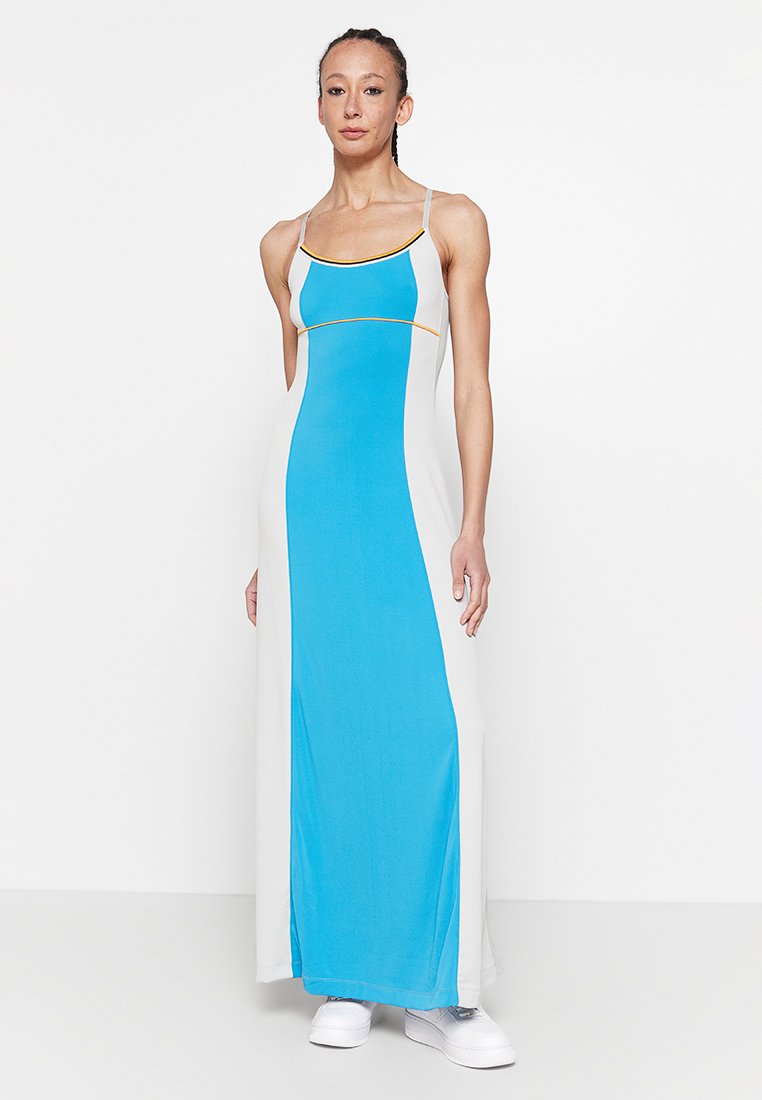 Vestido ligero