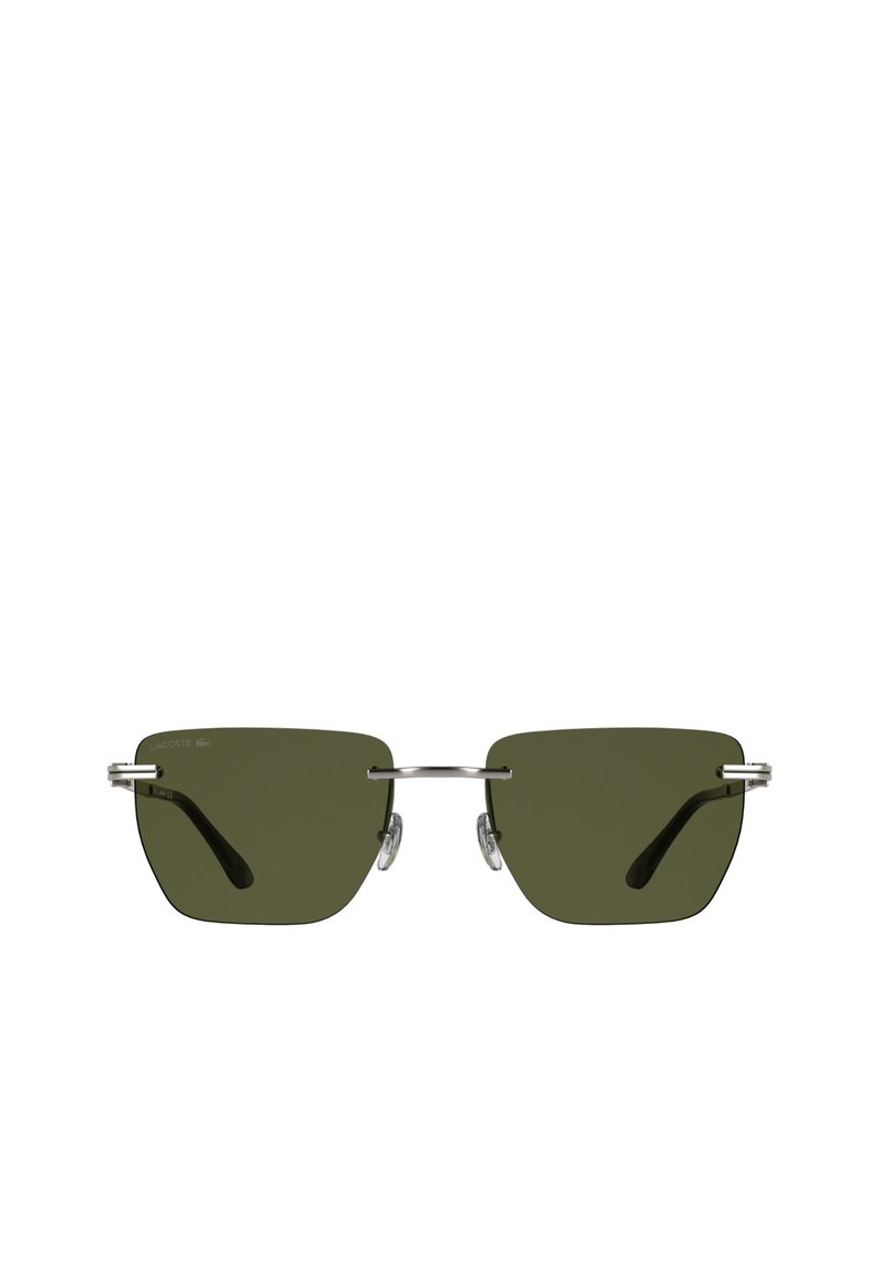 Randlose rechteckige, grün getönte Sonnenbrille mit dünner silberner Metallbrücke und schwarzen Bügelenden.