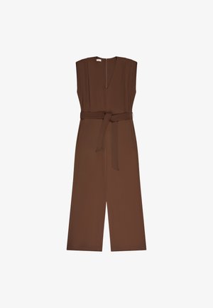 Mono marrón sin mangas con escote en V, piernas anchas y un cinturón de tela a juego atado a la cintura.