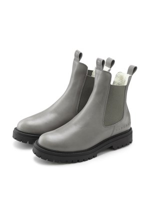 Grau Leder Stiefeletten mit elastischen Seitenpanels, strukturiertem Innenfutter und robusten schwarzen Gummisohlen. Mit Zuglaschen für ein einfaches Anziehen.