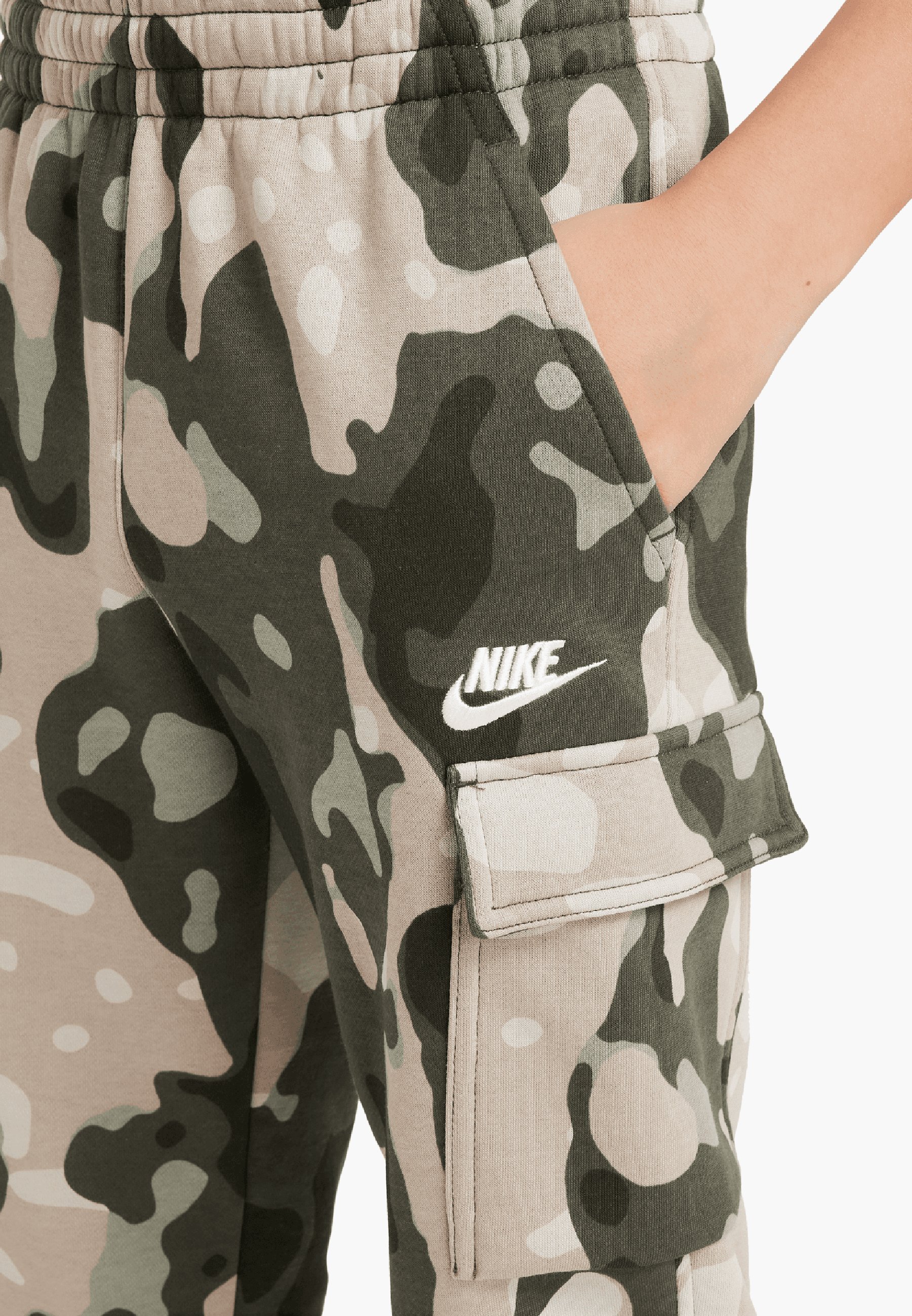men's sportswear club fleece camo joggers