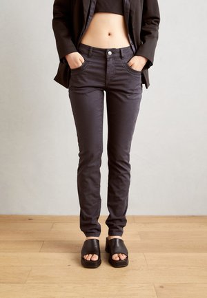 TREASURE - Trousers - phantom