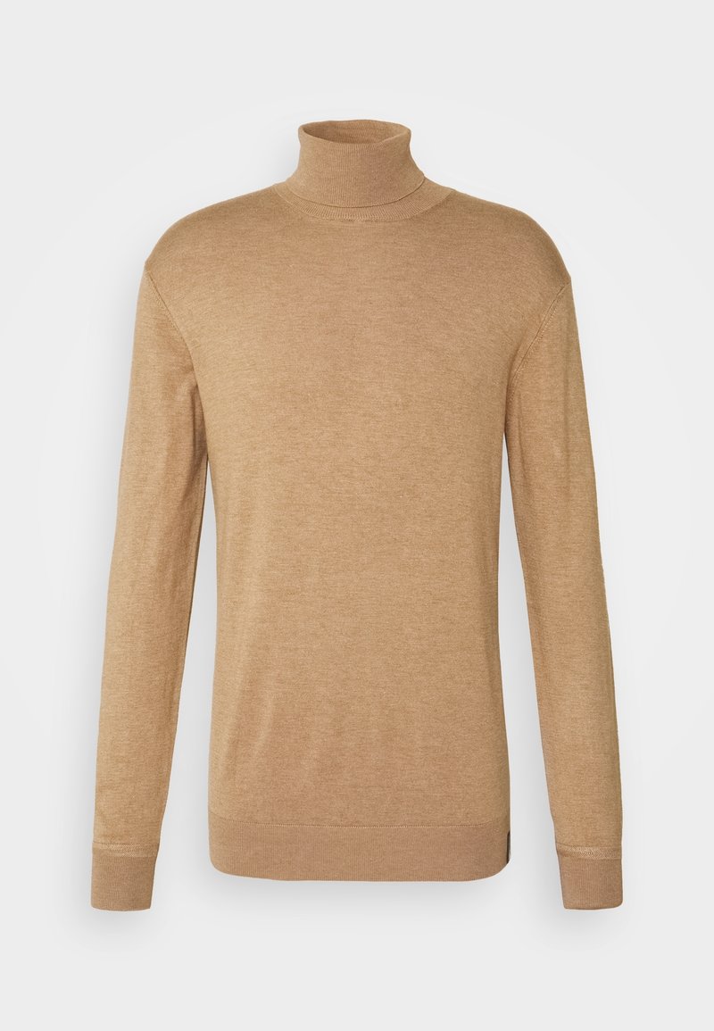 Suéter de cuello alto marrón, hecho de material suave, con mangas largas, un cuello ajustado y una textura suave.
