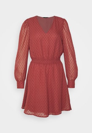 Red, short-sleeved dress made of sheer fabric with dotted texture, featuring a V-neck and elastic waist for a fitted look.