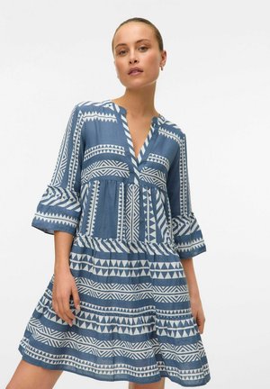 Vero Moda DICTHE 3/4  - Denné šaty - china blue
